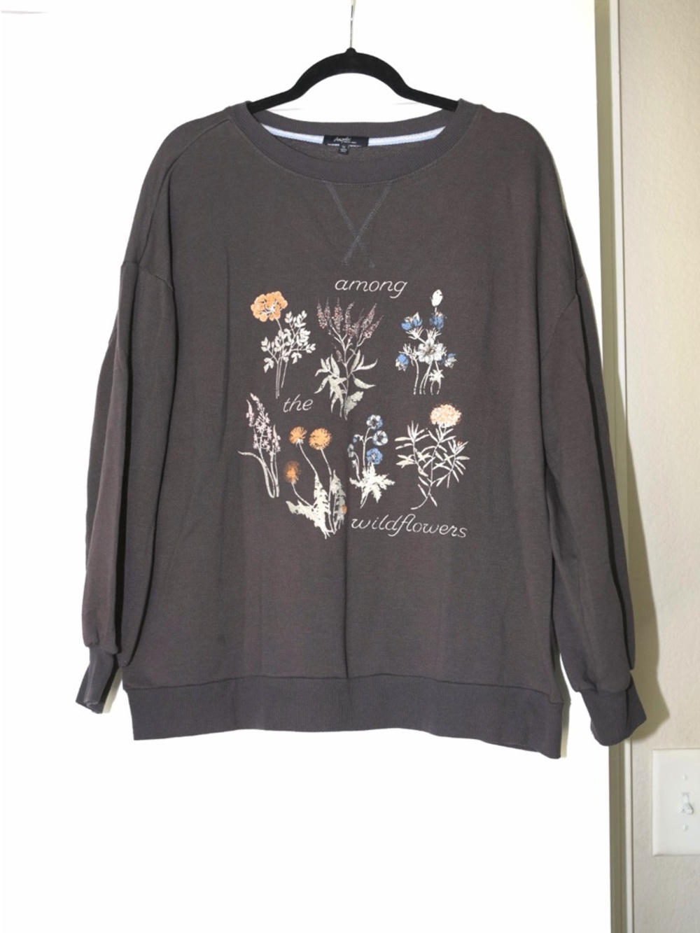 Floral Graphic Crewneck Sweater